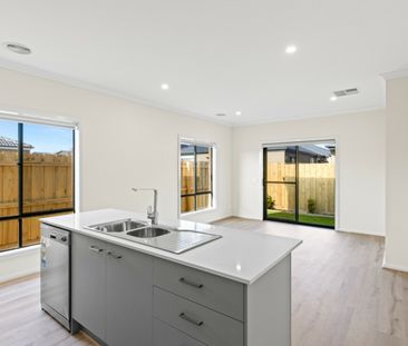 52 Eagle Road, Armstrong Creek VIC, Belconnen - Photo 3