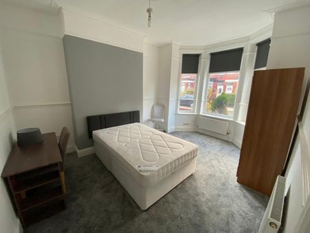 5 bedroom house to rent - Photo 4