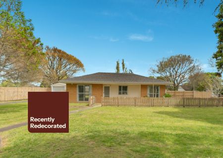 Charming 3-Bedroom Family Home - Photo 3