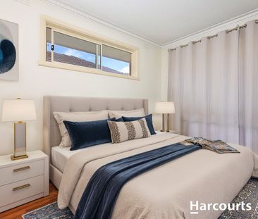 Spacious Family Home in Dandenong North - Photo 3
