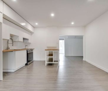 Appartement 5 1/2 à Louer - Photo 1