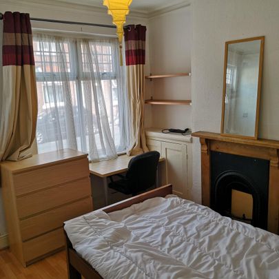 Hamilton Street (3 bed) - Photo 1