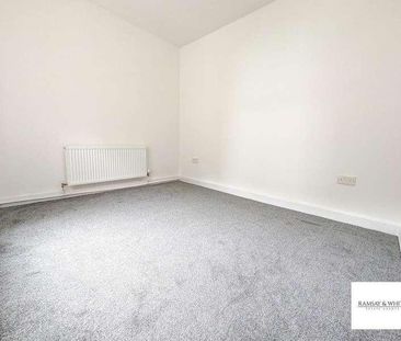 Harris Terrace, Mountain Ash, CF45 - Photo 2