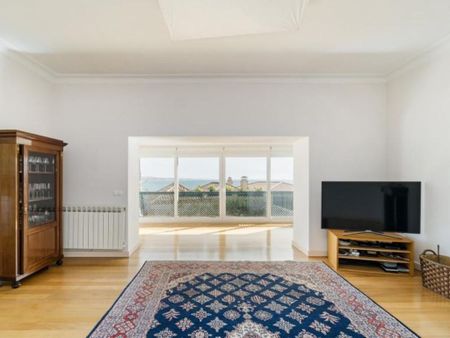 3 room luxury Apartment for rent in Cascais e Estoril, Portugal - Photo 2