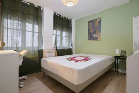 Grand Fossart Roommate 3 Bedrooms at Valenciennes - Photo 2