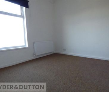 2 bedroom end of terrace house to rent - Photo 6