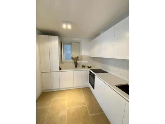 Luxury Flat for rent in Principe Real (Merces), Misericórdia, Lisbon - Photo 1