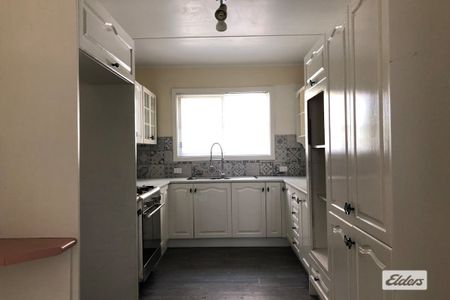 3 Bedroom Home on a Large Block - Photo 5