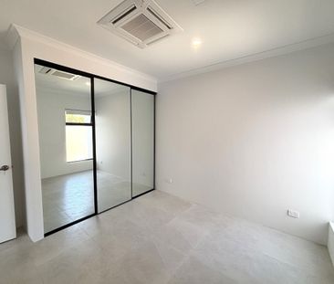 Brand-New Boutique Apartment in An Unbeatable Location - Photo 5