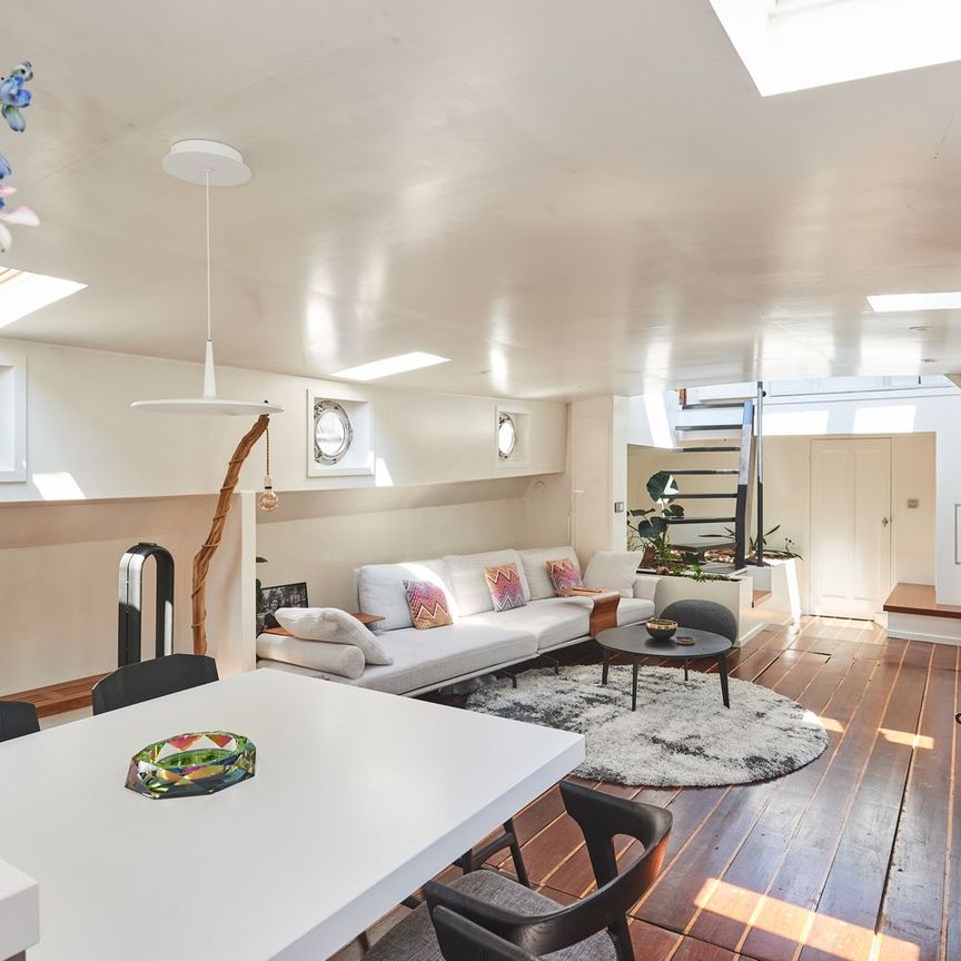 Huis te huur: Oudeschans 64-Z 1011 LD Amsterdam - Photo 1