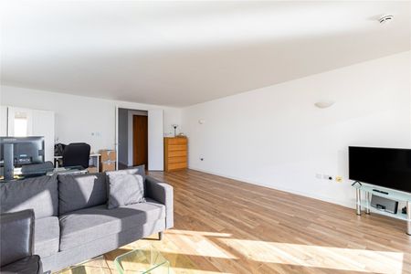 New Providence Wharf, 1 Fairmont Avenue, Canary Wharf, London, E14 flat to rent - Photo 2