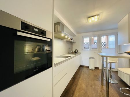 Beautiful sea view penthouse on the harbor of Port Adriano - Photo 4