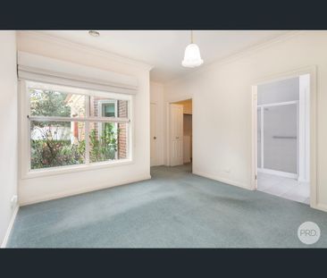 2/1364 Gregory Street, Lake Wendouree, Vic 3350 - Photo 6