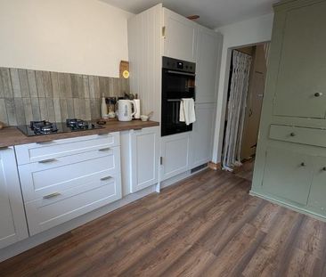 2 bedroom terraced house to rent - Photo 6