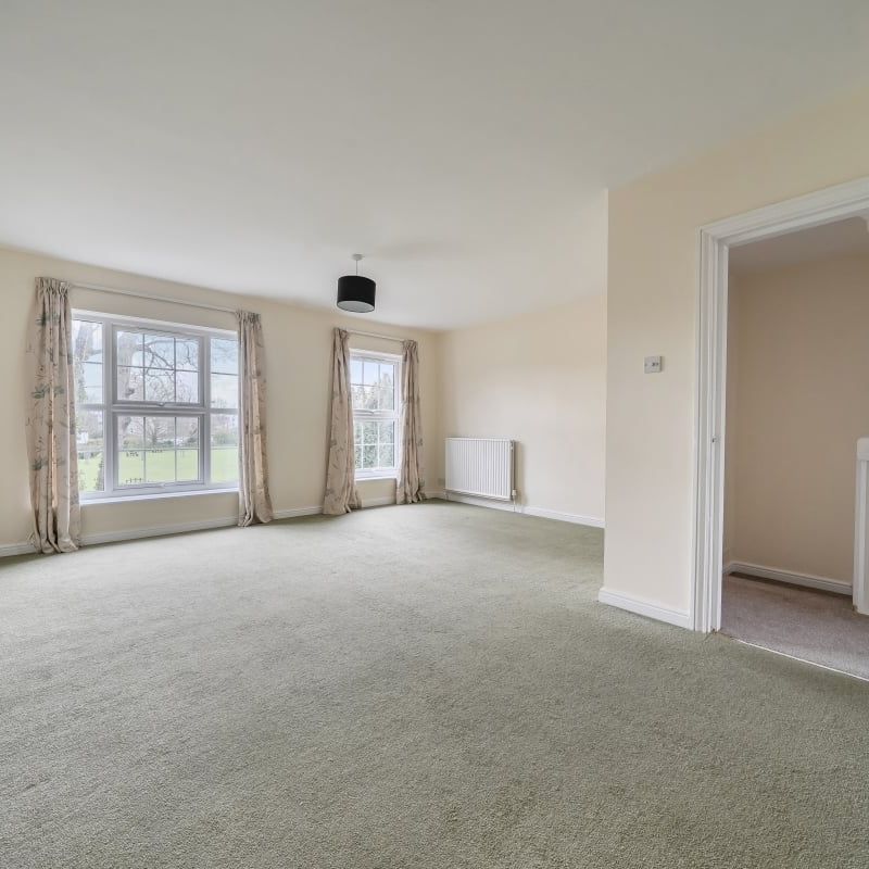 4 bedroom terraced house to rent - Photo 1