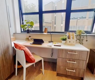 Saver Studio - Photo 1