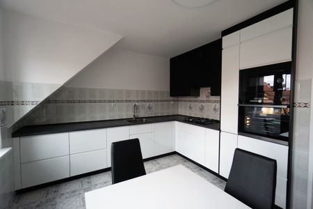 (Symbol 415005) MIESZKANIE na WYNAJEMSzczecin, Śródmieście Dwupoziomowe mieszkanie o pow. 92,80, 4-pokoje. - Photo 2