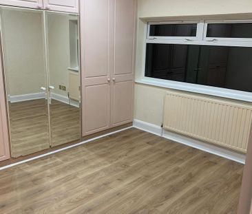 5 bedroom terraced house to rent - Photo 2