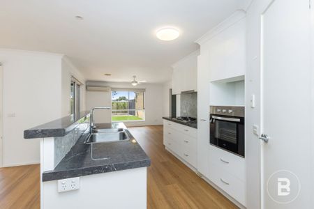 49 Taylors Lane, Strathfieldsaye - Photo 5