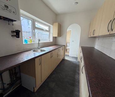 Jeffcock Road, Penn Fields, Wolverhampton - Photo 6