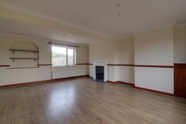 3 bedroom semi-detached house to rent - Photo 1