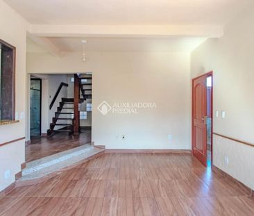 Casa com 4 quartos e 181m² para alugar em Jardim Leopoldina, Porto ... - Photo 6