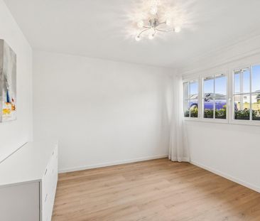 Grosszügiges Wohnen mit viel Privatsphäre - 8.5-Zimmer-Doppeleinfam... - Foto 4