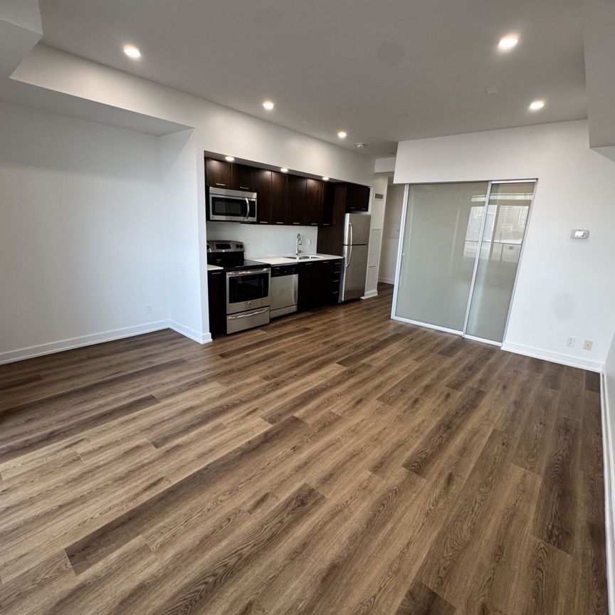 For Lease - 2220 Lakeshore Boulevard Unit# 707, Toronto, Ontario - Photo 1