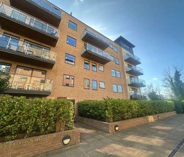 Old Bracknell Lane West, Bracknell, RG12 - Photo 1