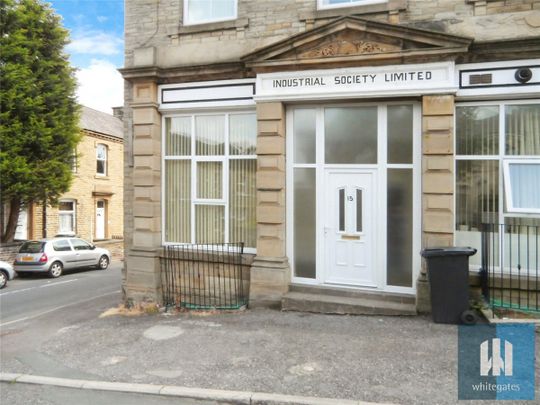 Thornhill Road, Rastrick, Brighouse, West Yorkshire, HD6 - Photo 1