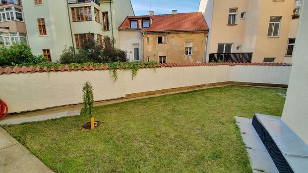 Pronájem bytu 1+kk 24 m² - Фото 1