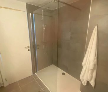 Gerenoveerd 1-slaapkamerappartement in hartje Waregem - Photo 6