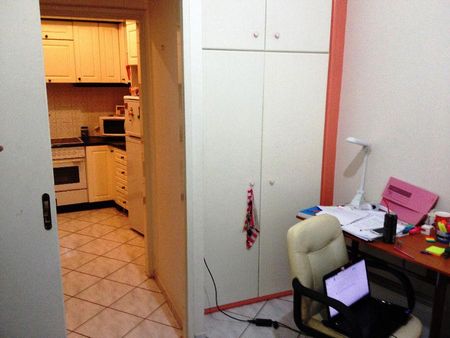 Διαμέρισμα προς ενοικίαση 400 € - Photo 5