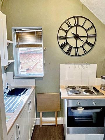 1 bedroom flat to rent - Photo 5