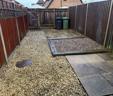 2 bedroom terraced house to rent - Photo 6