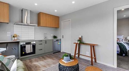 Brand New, Modern 1-Bedroom property! - Photo 3