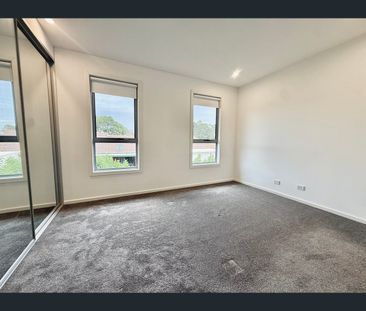 22/2b Collis Place, Minto, NSW 2566 - Photo 6