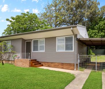 Spacious Family Home in a Prime Location - Photo 4