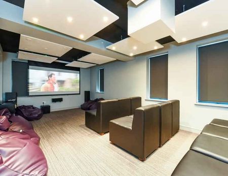 Studio Bronze - Photo 5