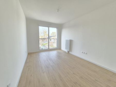 Location Appartement 3 pièces 72m² ARRAS 62000 - Photo 5