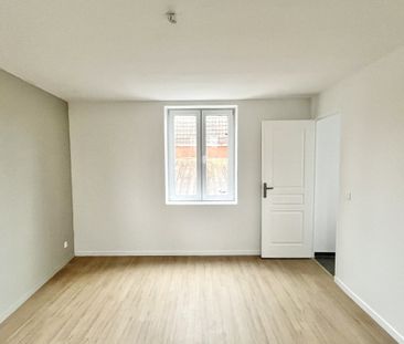 Location Appartement 2 pièces 61m² ROUBAIX 59100 - Photo 2