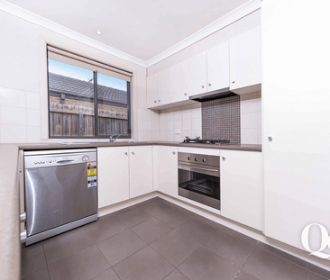 Q6 Real Estate Presents – Beautiful Family Home in Tarneit! - Photo 1