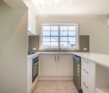 Home For Rent - Photo 6