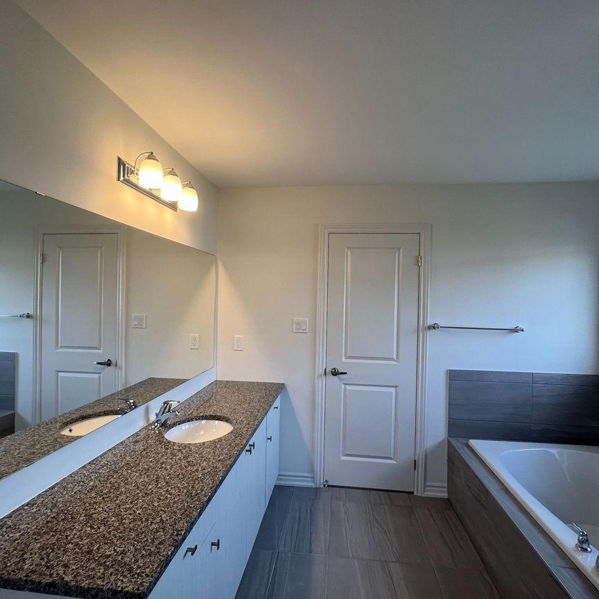 For Lease - 1065 Trailsview Avenue, Cobourg, Ontario - Photo 1