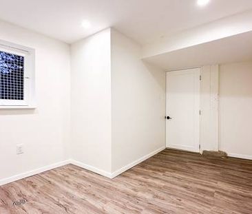 3 bed garden suite in Cambie village - Photo 1