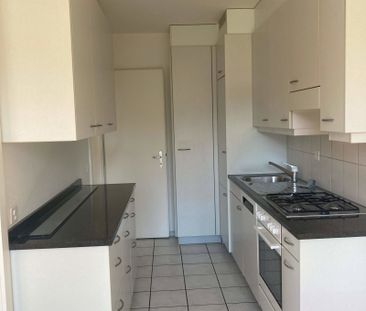 3.5 Zimmer, 75 m², 2. Stock - Photo 3