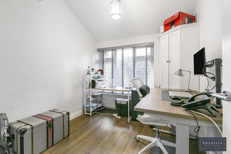 3 bedroom terraced house to rent - Photo 5