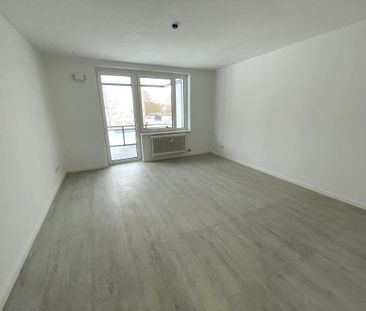Gemütliche 3-Zimmer-Etagenwohnung in Wolfsburg  64,1 m², 1. Etage ... - Photo 1