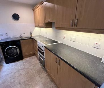 91 Seaview Drive, Belfast, BT15 3ND - Photo 4