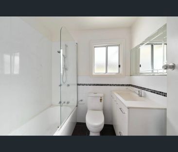 50 Ashbolt Crescent, Lutana, Tas 7009 - Photo 6